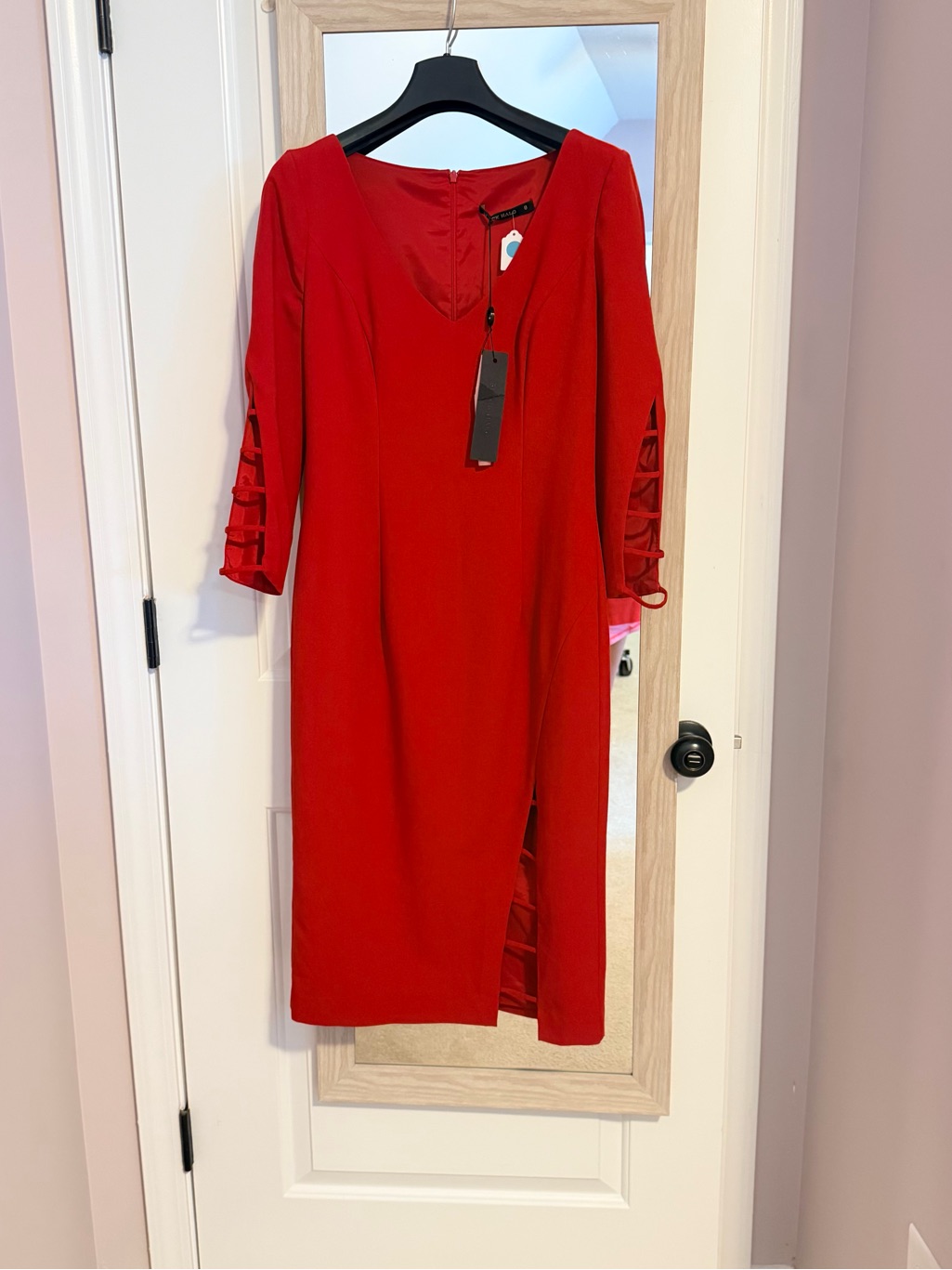 Black Halo Red Midi Dress With Lattice Three-Quarter Sleeves